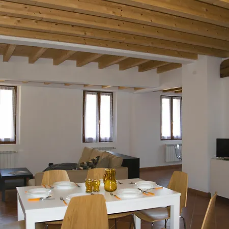 Brunati Street 6 萨罗